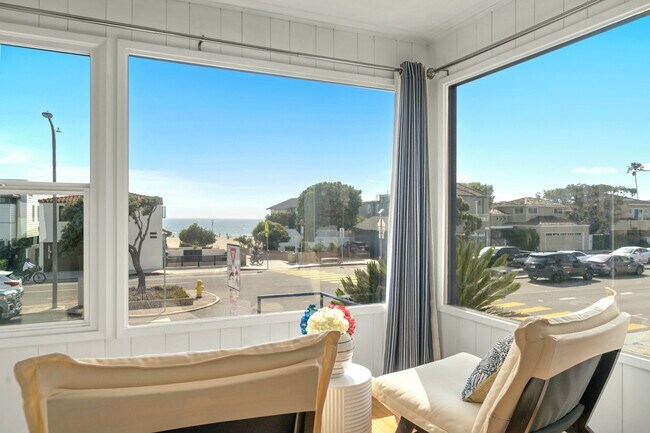 Foto del edificio - 2464 Hermosa Ave