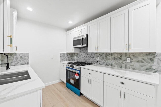 Foto del edificio - 106 E Lola Dr