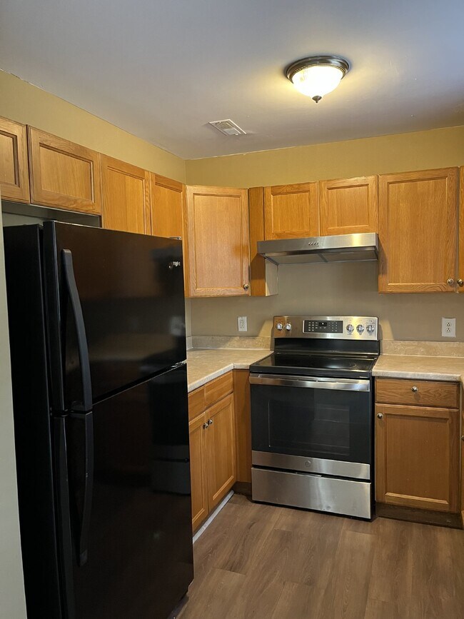 Foto del edificio - Check this 3bd/2bth. Priced to move!