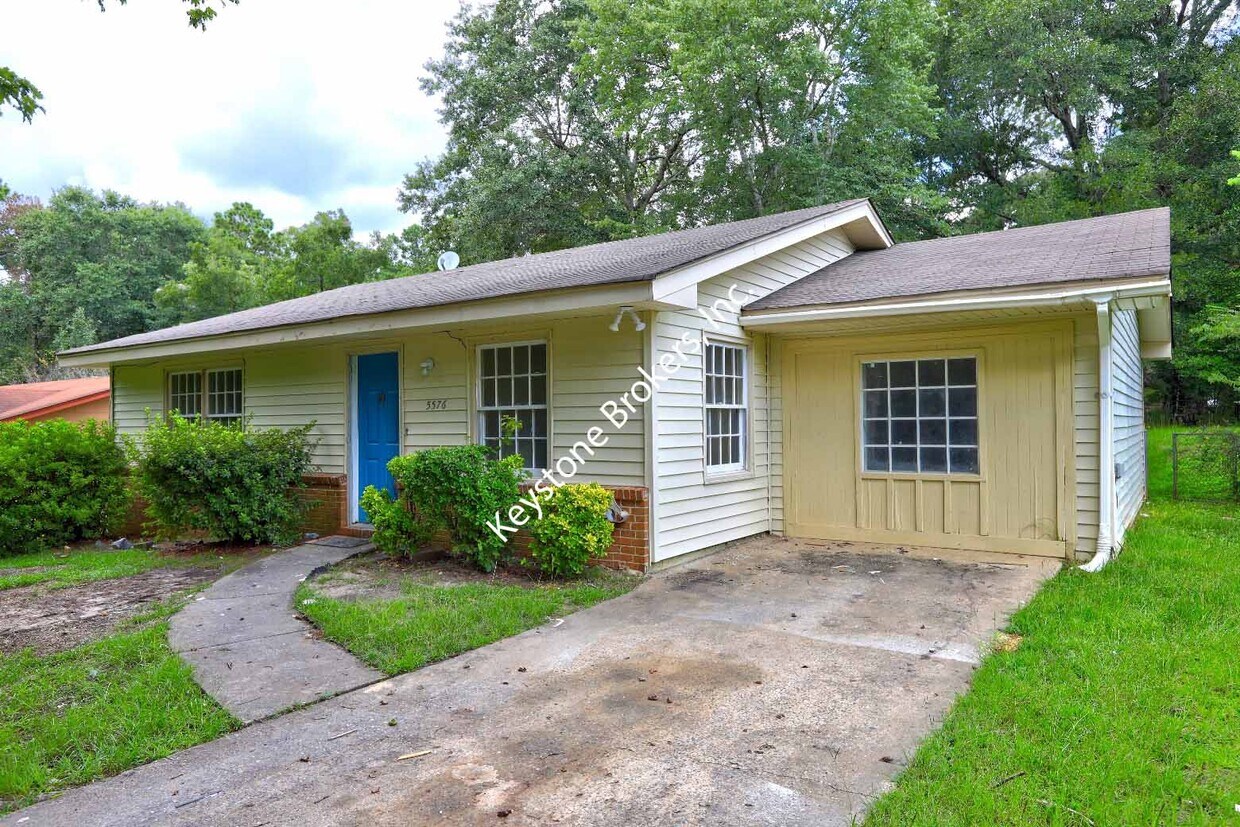 Foto principal - 5576 Kiernan Dr