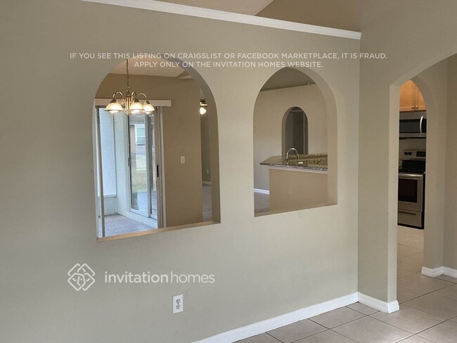 Building Photo - 1164 St Tropez Ct