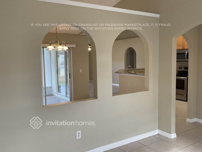 Foto del edificio - 1164 St Tropez Ct