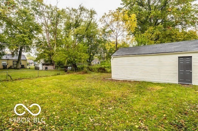 Building Photo - 3332 Wallace Ave