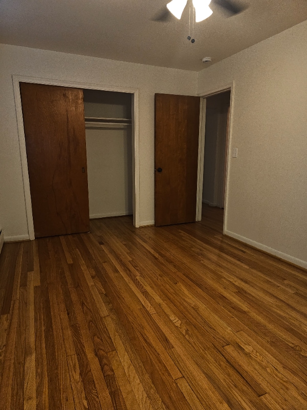 Foto del edificio - 2525 E Maple Rd