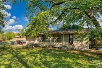 Building Photo - 6161 Brocks Ln