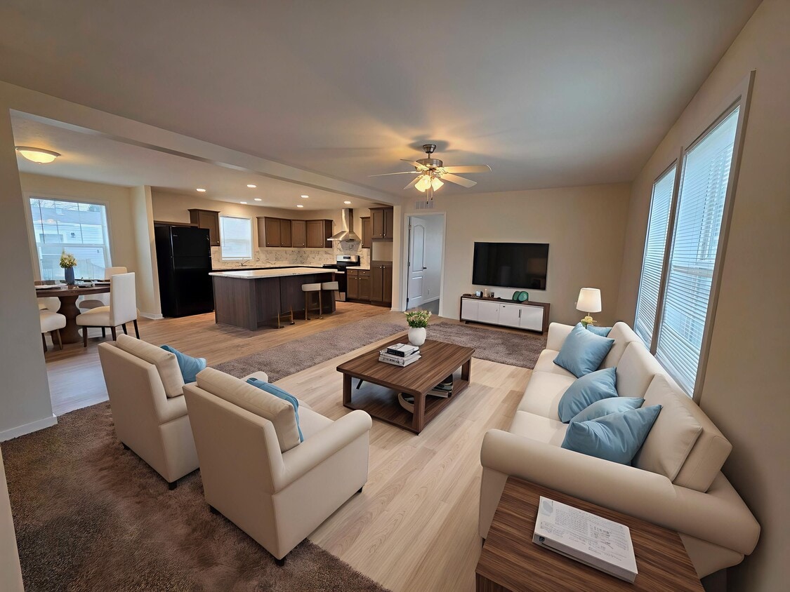 Primary Photo - 3681 Hawthorne St