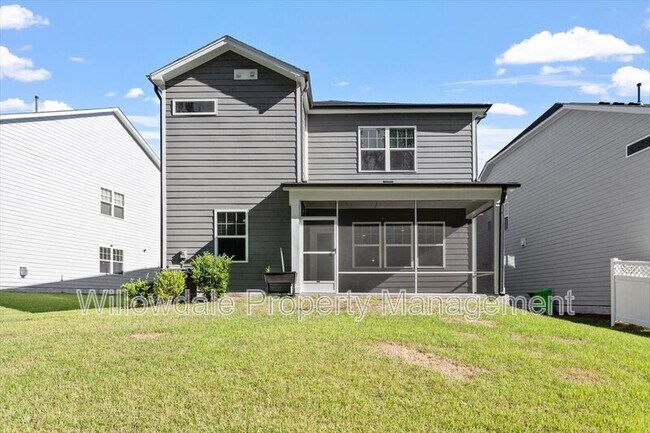 Foto del edificio - 4940 Enlightenment Rd