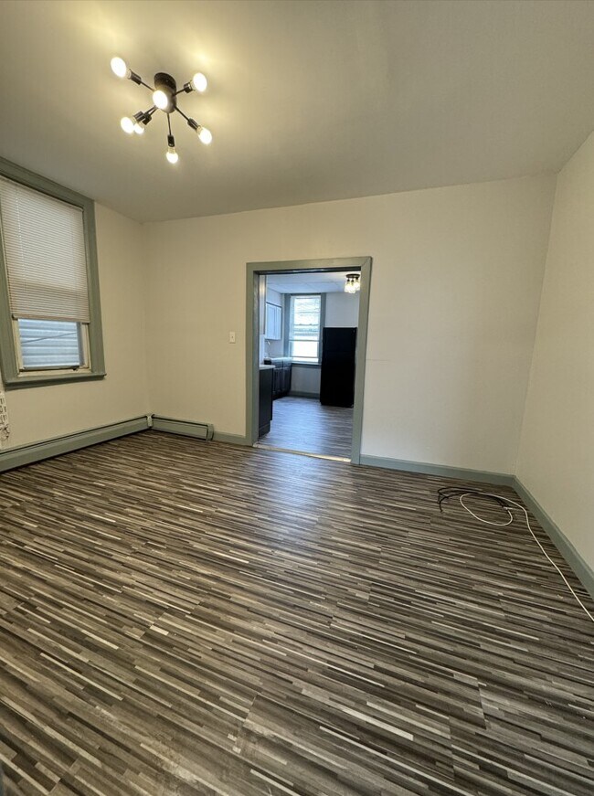 Unit 2 - 412 Union St