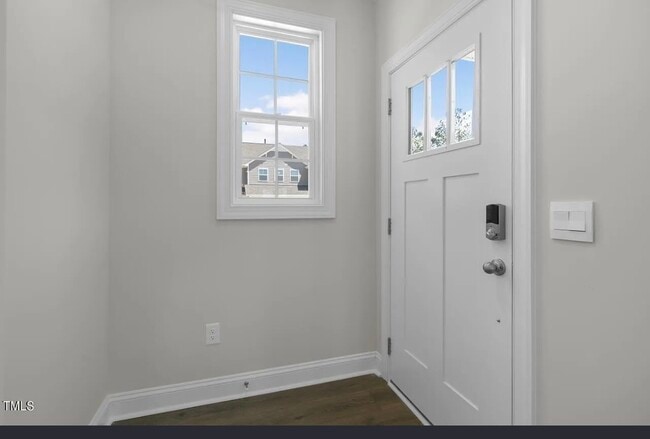 Building Photo - 741 Andrade Dr