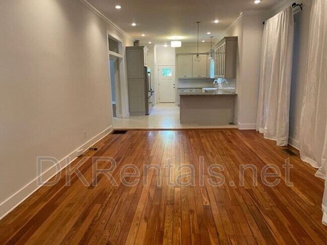 Foto del edificio - 1093 Kirkwood Ave SE