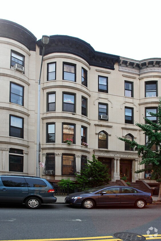 Primary Photo - 315 6th Ave