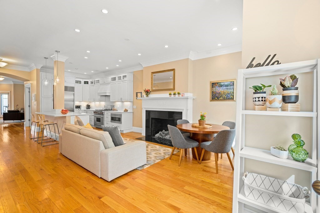 Foto principal - 322 Tappan St
