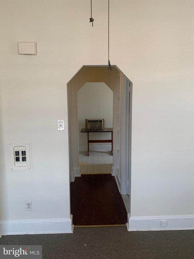 1644 Haworth St Unit C, Philadelphia, PA 19124 Room for Rent in