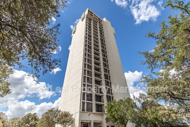 Building Photo - 7701 Wurzbach Rd