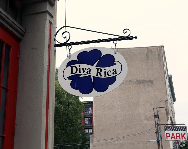 Foto del edificio - 36 N 3rd St