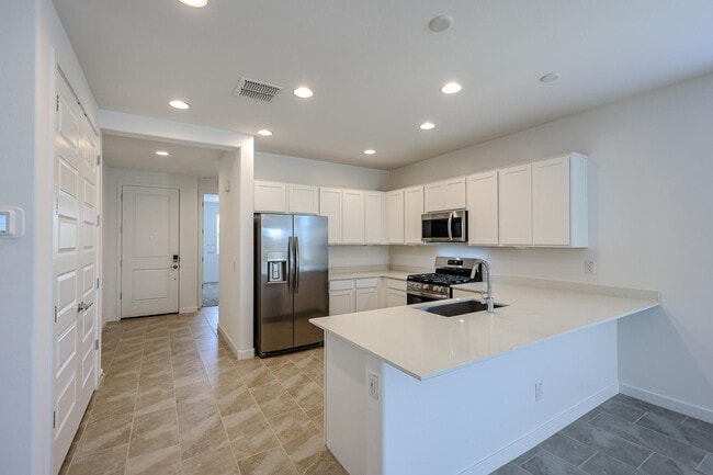 Foto del edificio - 17347 W Gray Fox Trl