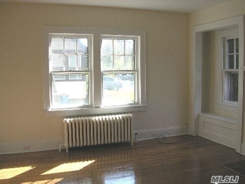 Building Photo - 29 N Bayles Ave