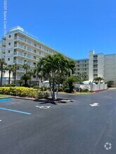 Building Photo - 1050 N Atlantic Ave
