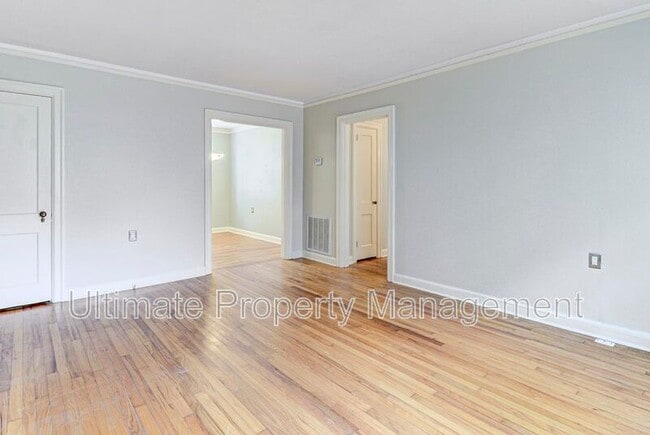 Photo - 2940 Oleander Drive Apartment