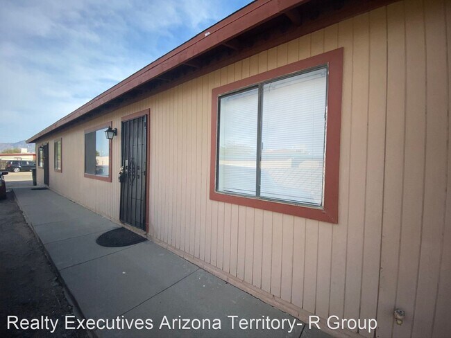 2 br, 1 bath House - 5758 E 24th Street photo'