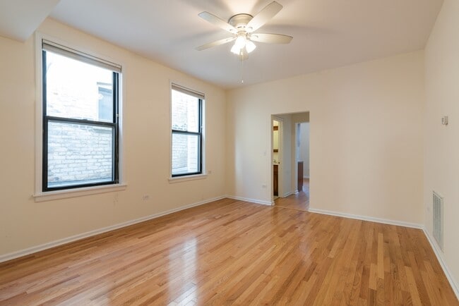 Foto del edificio - 714 Main St