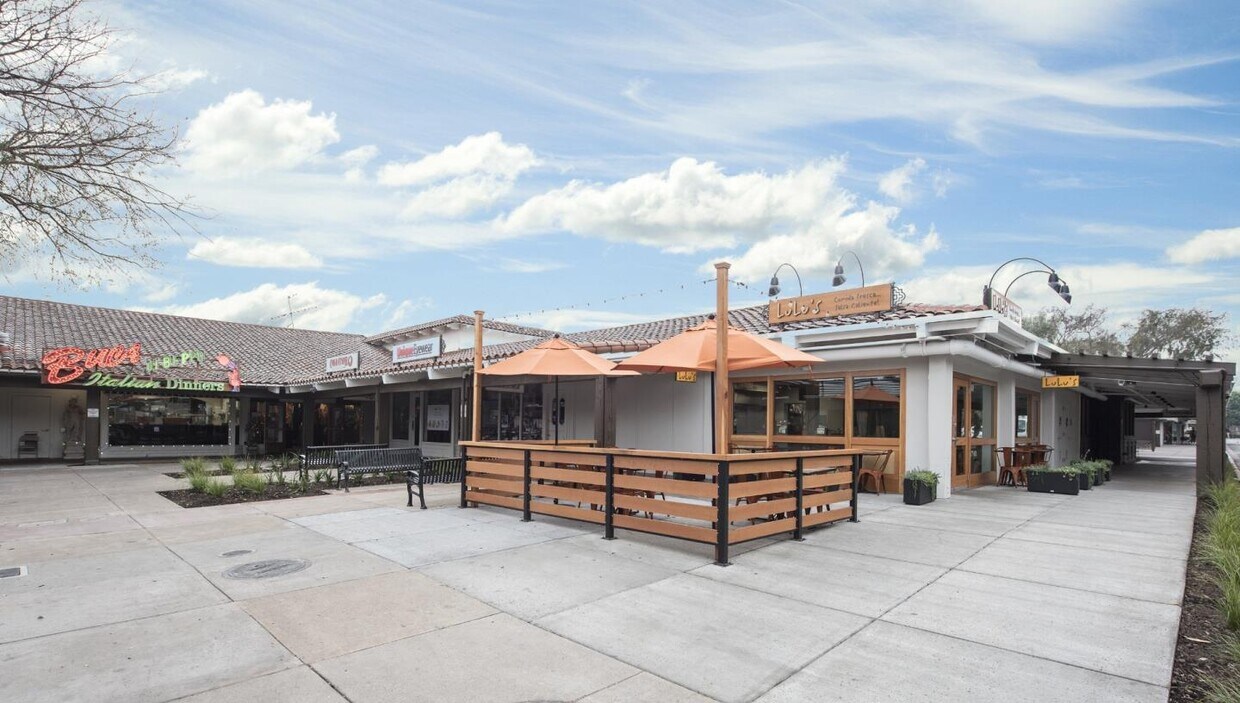 Primary Photo - 2305 S Winchester Blvd