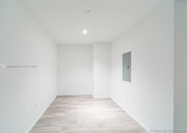 Foto del edificio - 801 S Miami Ave