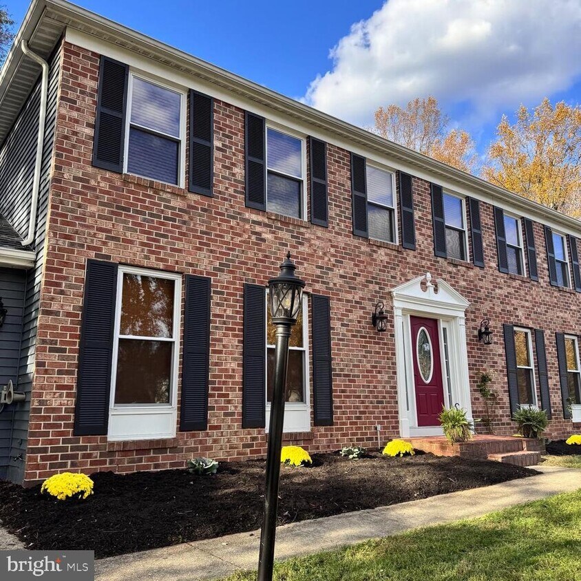 Foto principal - 915 Cypress Point Cir