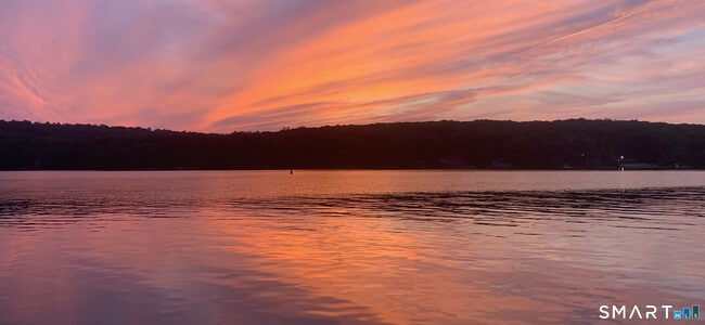 Building Photo - 5 Niles Rd