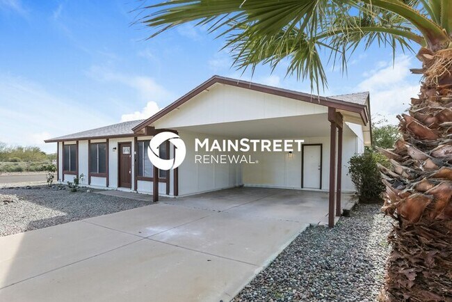 Building Photo - 3 Bedroom Pet-Friendly Home in Phoenix, AZ with Main Street Renewal