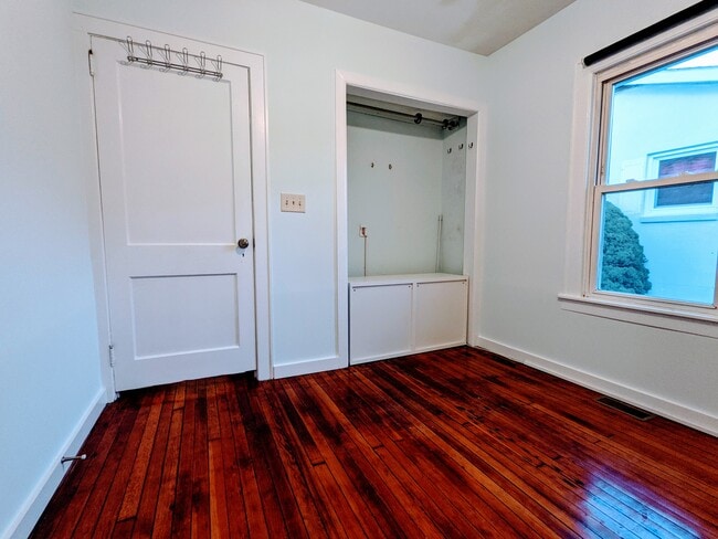 Bedroom 2 - 336 Jefferson Ave