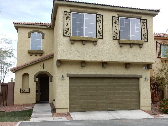 Foto del edificio - 2 Story 3 bedrooms 2.5 bathrooms