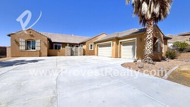 Building Photo - 19416 Chuparosa Rd