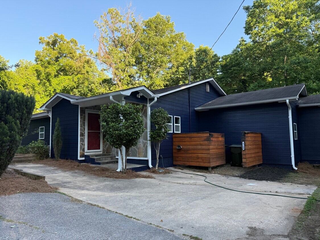 Front exterior view from Dean Ct - 4700 Dean Ct (Cumming, GA)