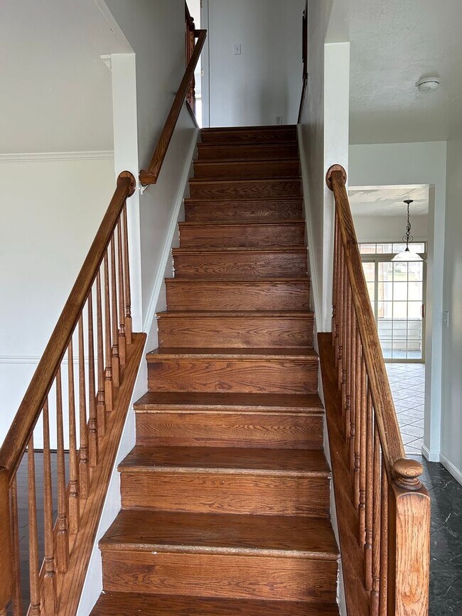 Building Photo - Beautiful 4-Bedroom Home Coming Soon!