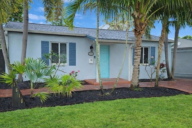 Photo - 1610 NW 4th Ave House