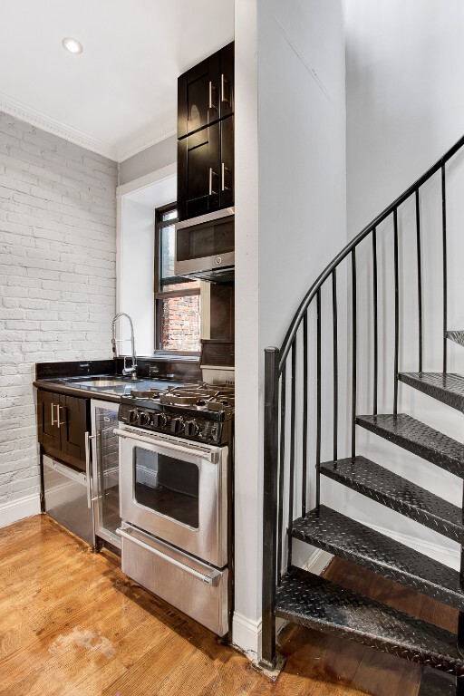 Building Photo - 438 W 52nd St