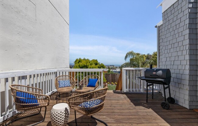 Building Photo - 569 Pennsylvania Ave