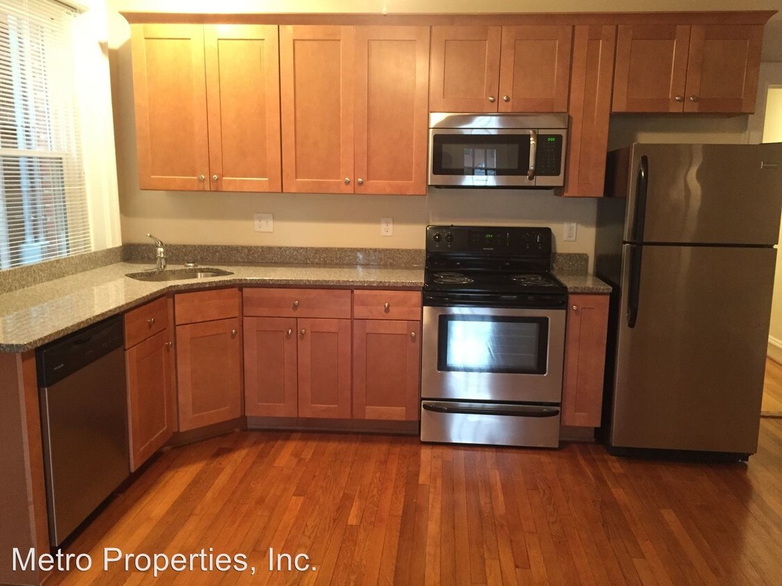 Foto principal - 3309 W Grace St