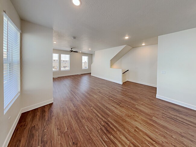 Building Photo - 11088 S Blue Bayou Drive