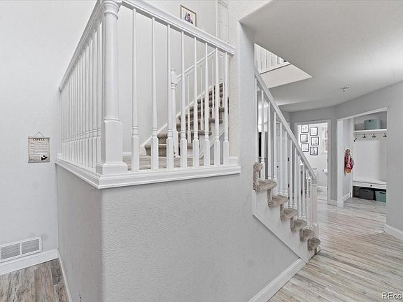 Building Photo - 1175 Clay Ct