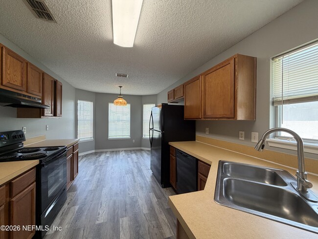 Building Photo - 4339 Hanging Moss Dr