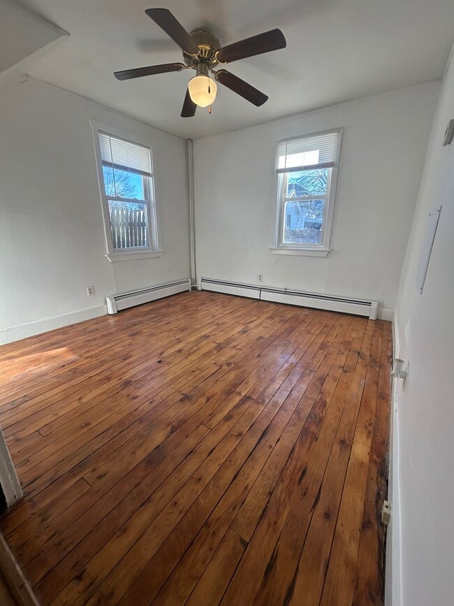 Building Photo - 111 Summer St