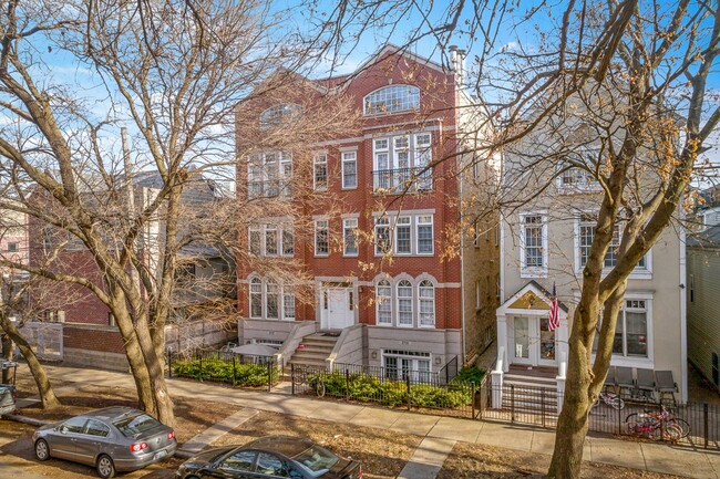 Foto del edificio - 2737 N Wayne Ave