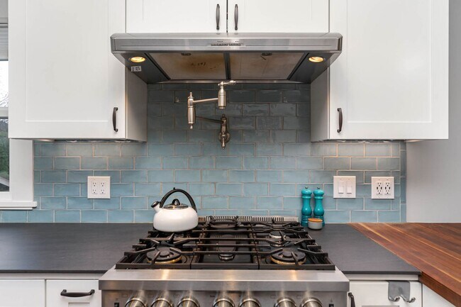 Foto del edificio - 4bd/3ba Seattle Home