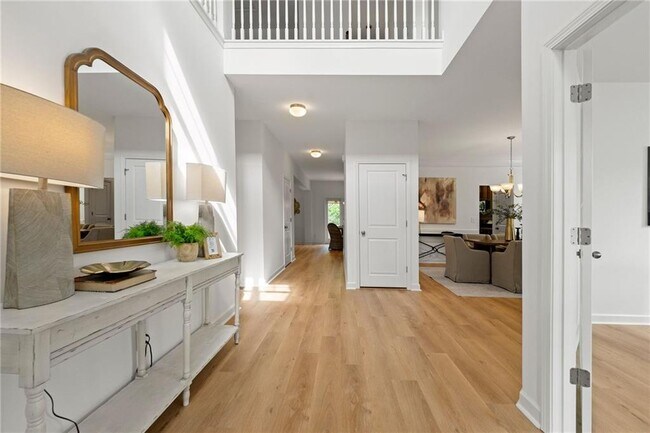 Building Photo - 325 Cranbrooke Cir