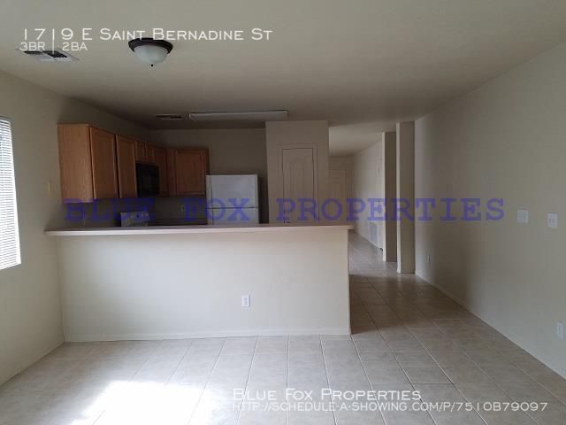 Building Photo - 1719 E. Saint Bernadine Street