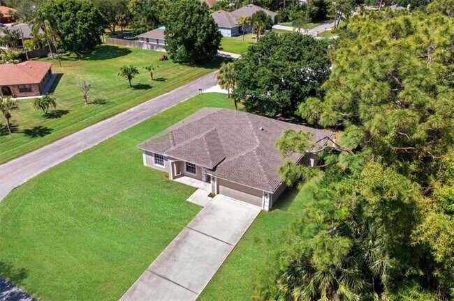 Foto del edificio - 1356 Haverford Ln