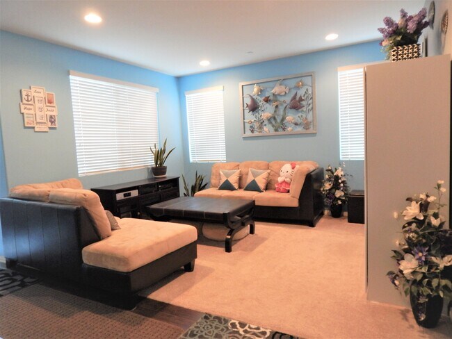 Living Room - 14683 Marist Ln
