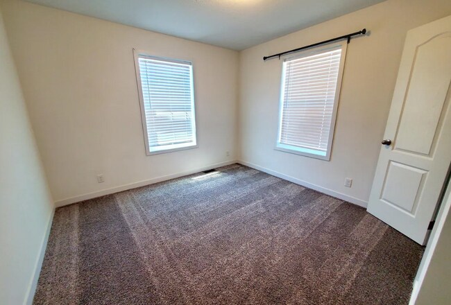 Foto del edificio - 9269 Windjammer Dr